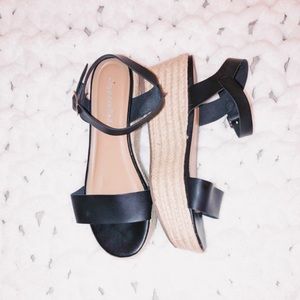 Black platform sandals